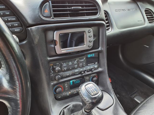 2001 Chevrolet Corvette Base