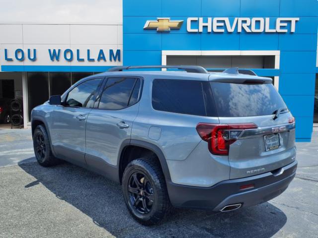 2023 GMC Acadia AT4