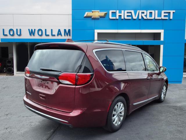 2018 Chrysler Pacifica Touring L Plus
