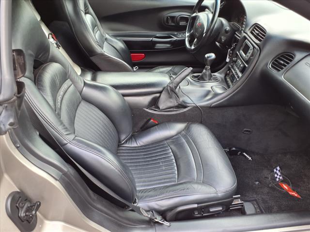 2001 Chevrolet Corvette Base
