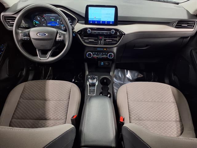 2022 Ford Escape Hybrid SE
