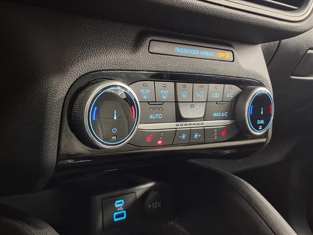 2022 Ford Escape Hybrid SE