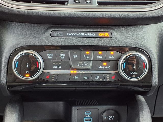 2022 Ford Escape Hybrid SE