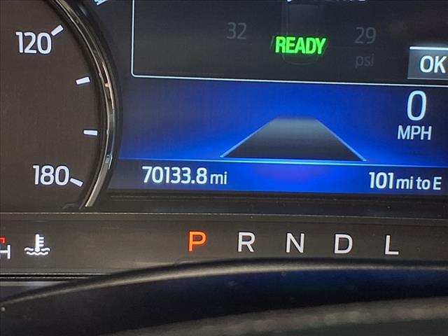 2022 Ford Escape Hybrid SE