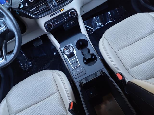 2020 Ford Escape Hybrid Titanium