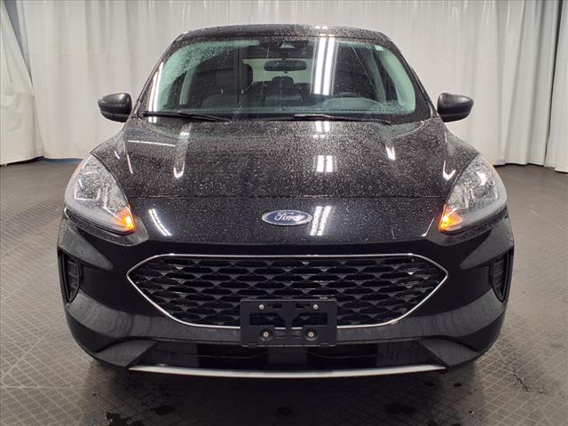 2022 Ford Escape Hybrid SE