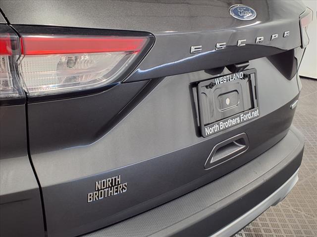 2020 Ford Escape S