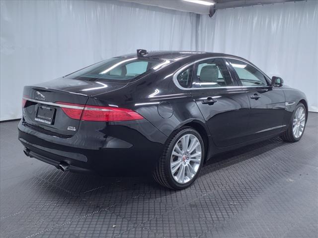 2018 Jaguar XF 25t Prestige