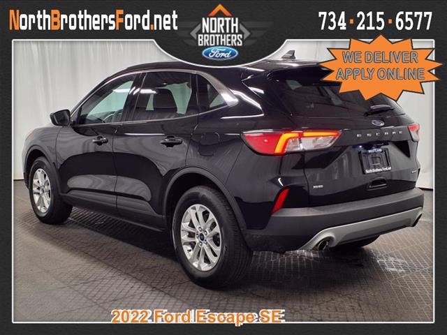 2022 Ford Escape SE
