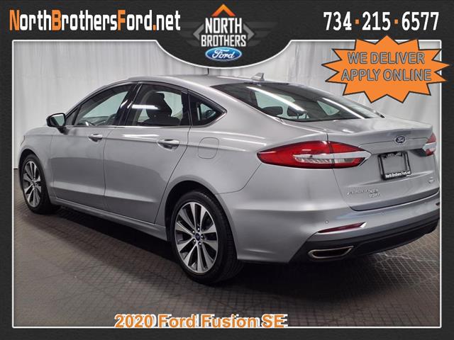 2020 Ford Fusion SE