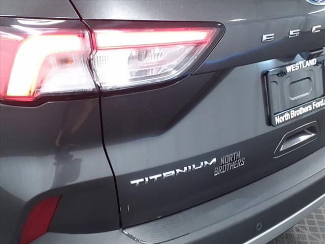 2020 Ford Escape Hybrid Titanium