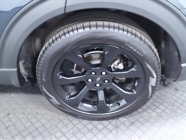 2024 Ford Explorer ST-Line