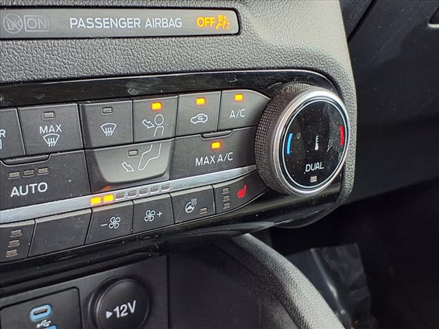 2022 Ford Escape Hybrid SE