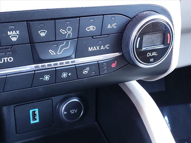 2020 Ford Escape Hybrid Titanium