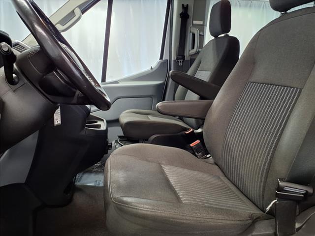 2018 Ford Transit XLT