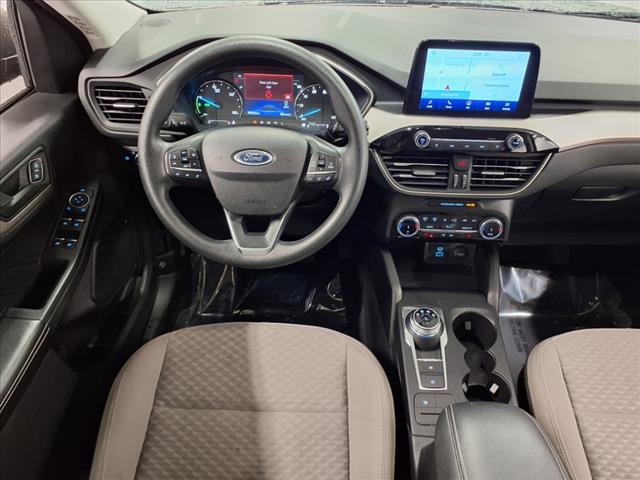 2022 Ford Escape Hybrid SE