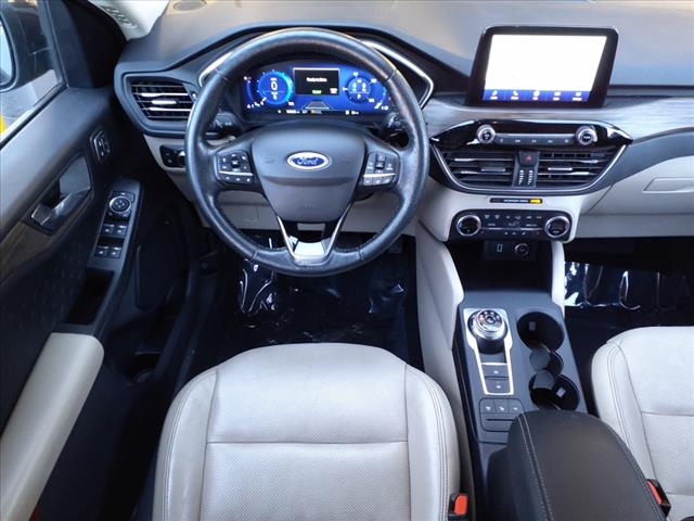 2020 Ford Escape Hybrid Titanium