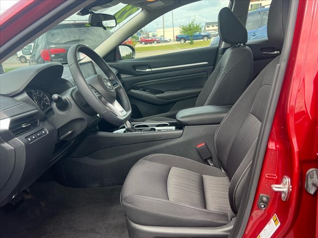 2022 Nissan Altima 2.5 SV