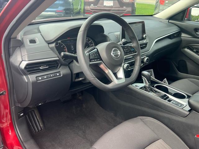 2022 Nissan Altima 2.5 SV