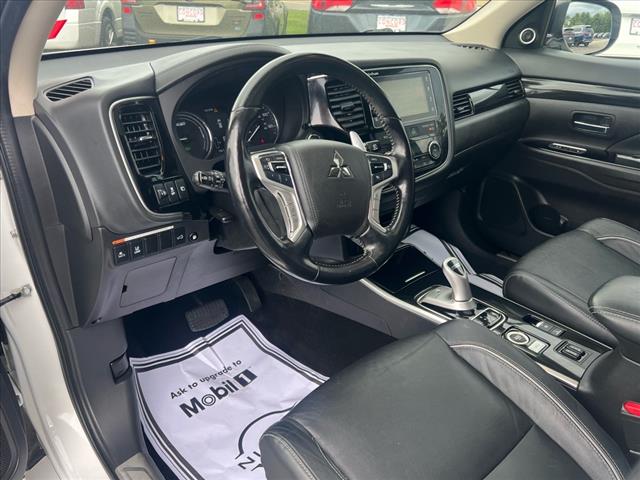 2018 Mitsubishi Outlander PHEV 