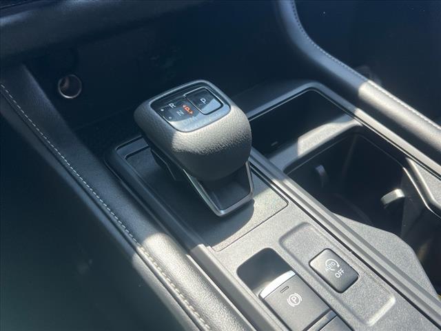 2024 Nissan Pathfinder S
