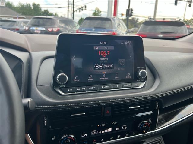 2022 Nissan Rogue SL