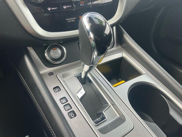 2022 Nissan Murano SL