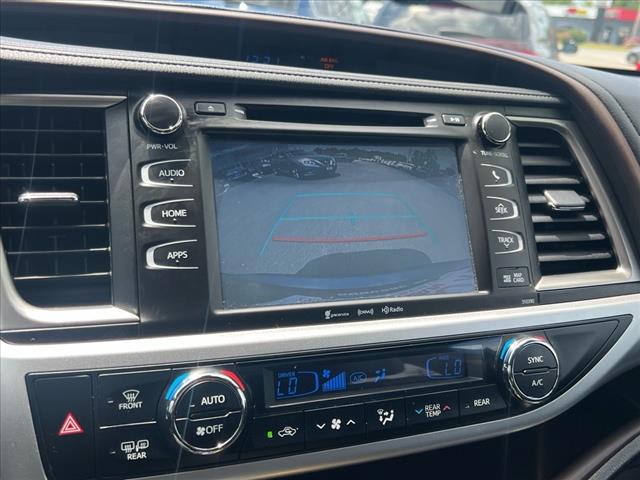 2019 Toyota Highlander 