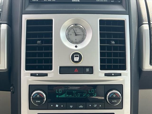 2010 Chrysler Town and Country Touring