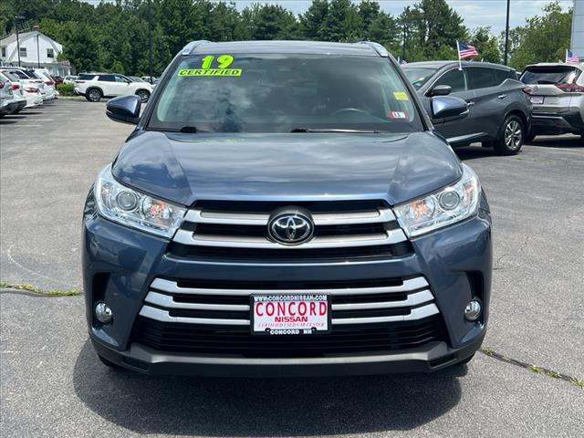 2019 Toyota Highlander 