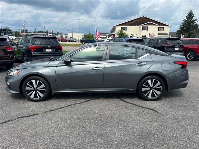 2022 Nissan Altima 2.5 SV