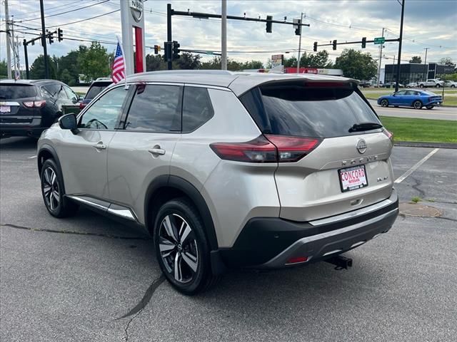 2022 Nissan Rogue SL