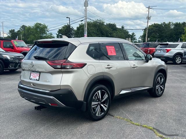 2022 Nissan Rogue SL