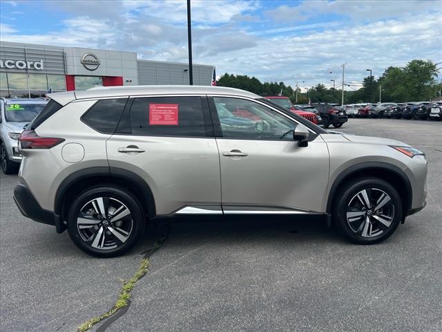 2022 Nissan Rogue SL