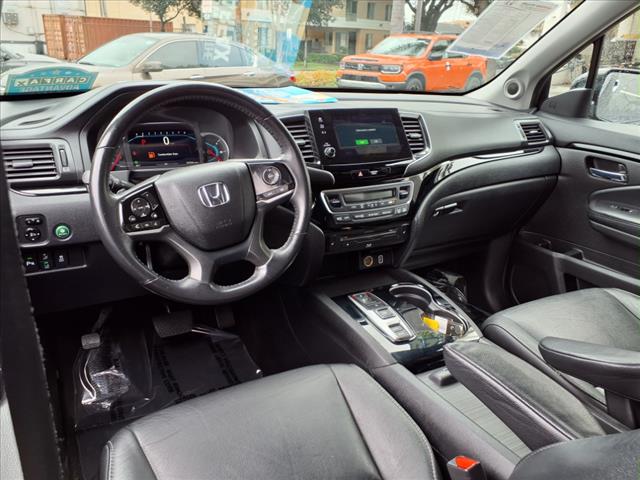 2020 Honda Pilot Touring 8 Passenger