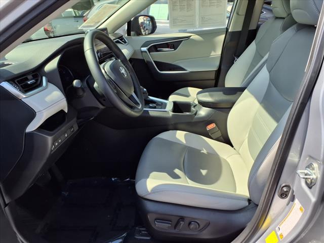 2023 Toyota RAV4 Hybrid XLE Premium