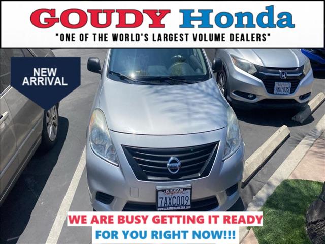 2014 Nissan Versa 1.6 S Plus