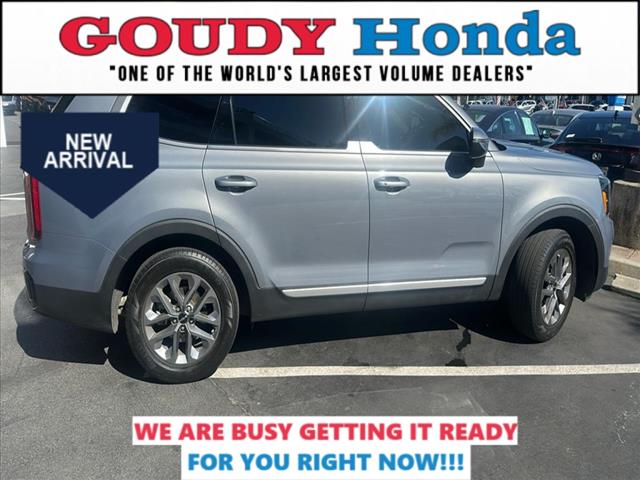 2023 Kia Telluride LX