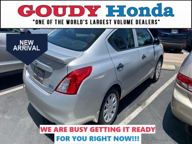 2014 Nissan Versa 1.6 S Plus