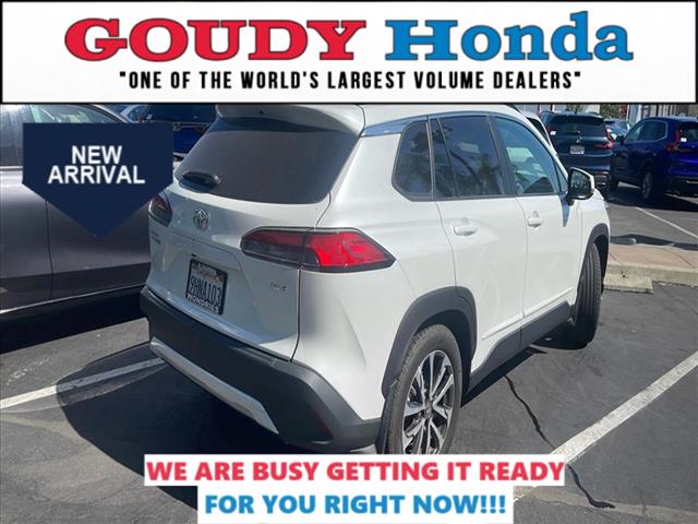 2023 Toyota Corolla Cross XLE
