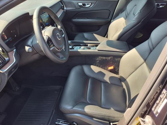 2023 Volvo S60 B5 Plus Black Edition