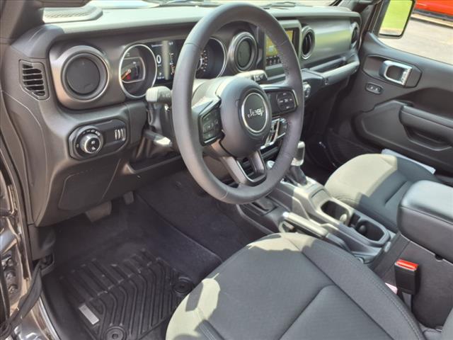 2023 Jeep Gladiator Sport