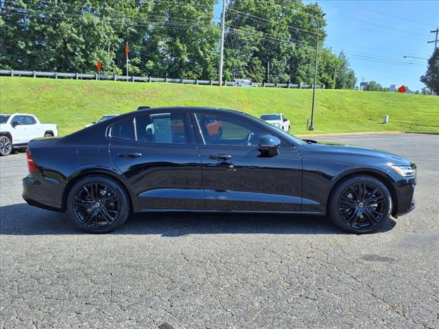 2023 Volvo S60 B5 Plus Black Edition