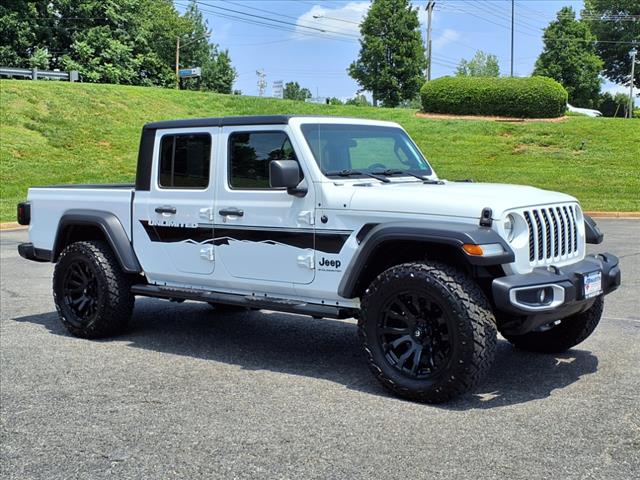 2023 Jeep Gladiator Sport