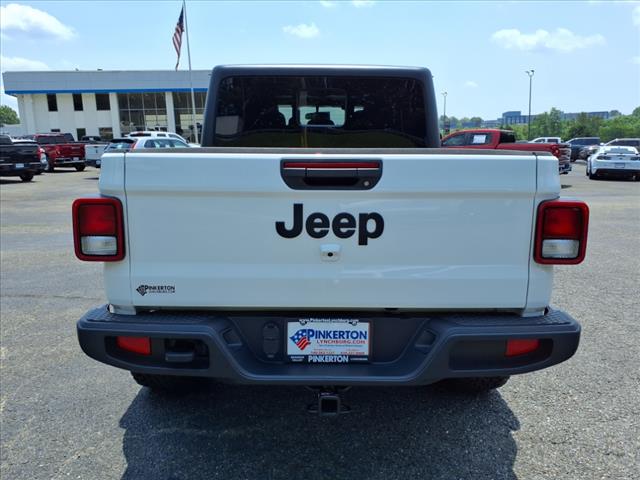 2023 Jeep Gladiator Sport