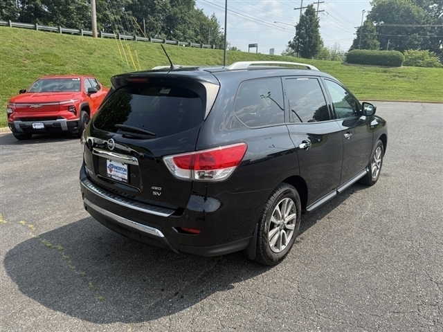 2015 Nissan Pathfinder SV