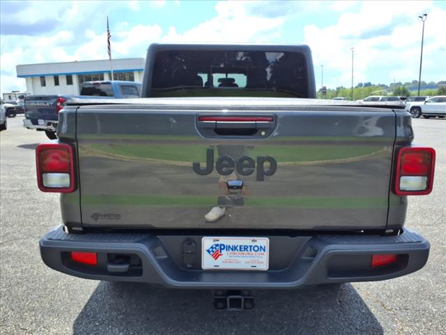2023 Jeep Gladiator Sport