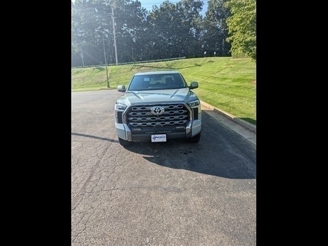 2024 Toyota Tundra Platinum