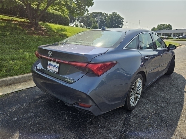 2020 Toyota Avalon Hybrid Limited
