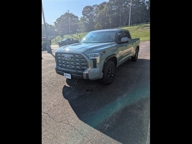 2024 Toyota Tundra Platinum